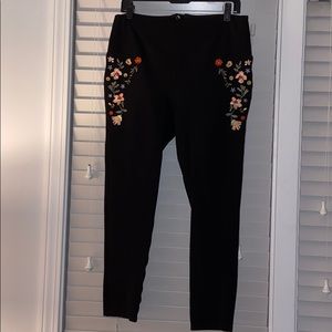 Black High Waisted Floral Pants Bebe Size Large